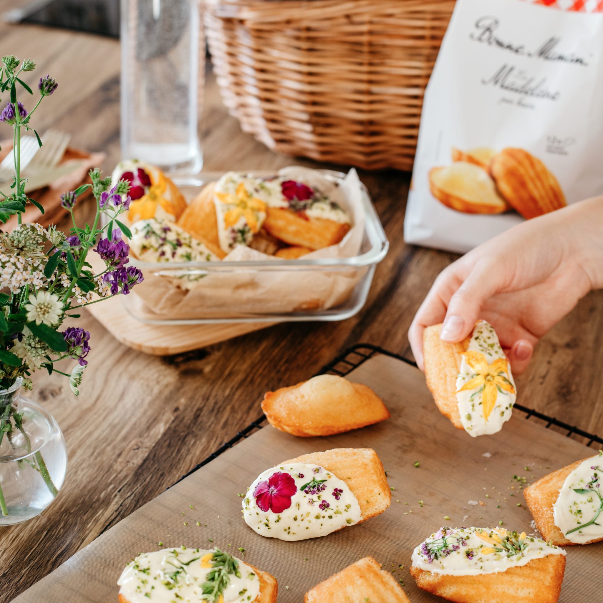 Madeleines Fleuries - Bonne Maman - Earle Studio